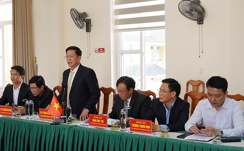 Đại diện lãnh đạo BQL VQG Phong Nha- Kẻ Bàng phát biểu tại buổi làm việc.
