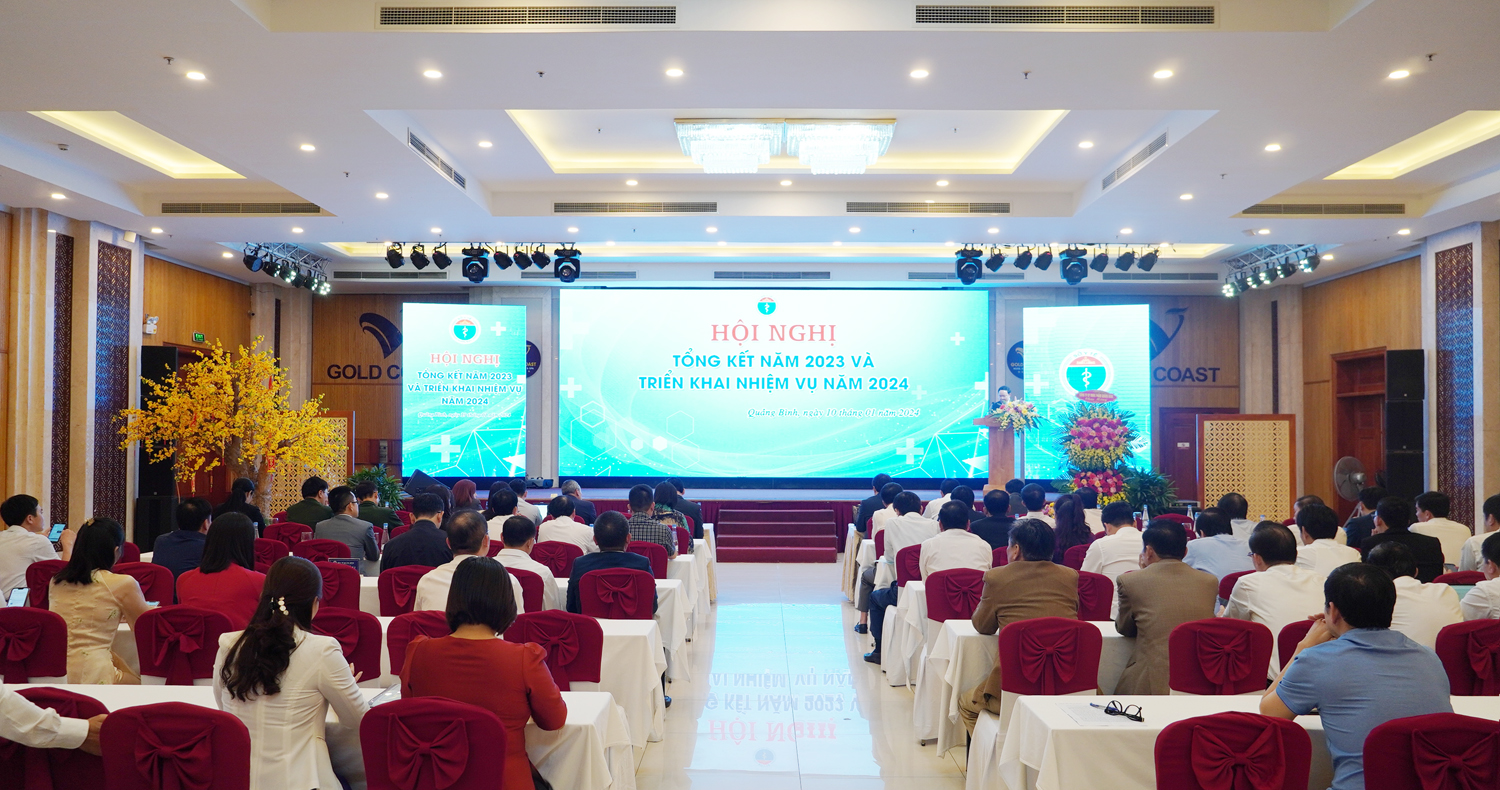 Toàn cảnh hội nghị triển khai nhiệm vụ ngành Y tế Quảng Bình năm 2024.