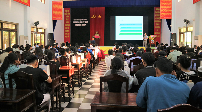 Quang cảnh lễ phát động cuộc thi: “Khởi nghiệp đổi mới sáng tạo” tỉnh Quảng Bình lần thứ III năm 2024