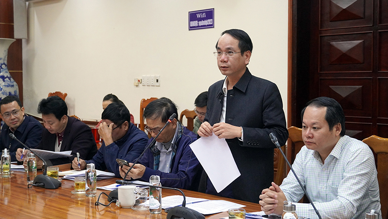 Đồng chí Phó Chủ tịch UBND tỉnh Phan Mạnh Hùng phát biểu tại buổi giám sát