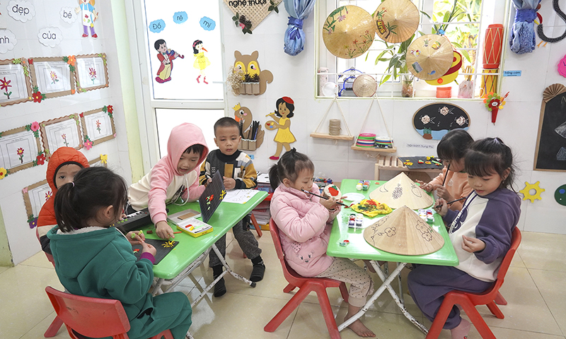 Trường MN Quảng Tân luôn triển khai tốt các hoạt động chăm sóc, giáo dục trẻ.