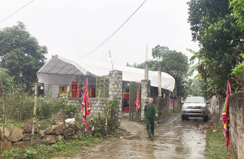 Khu dân cư nơi có người tử vong nghi do mắc bệnh dại. 