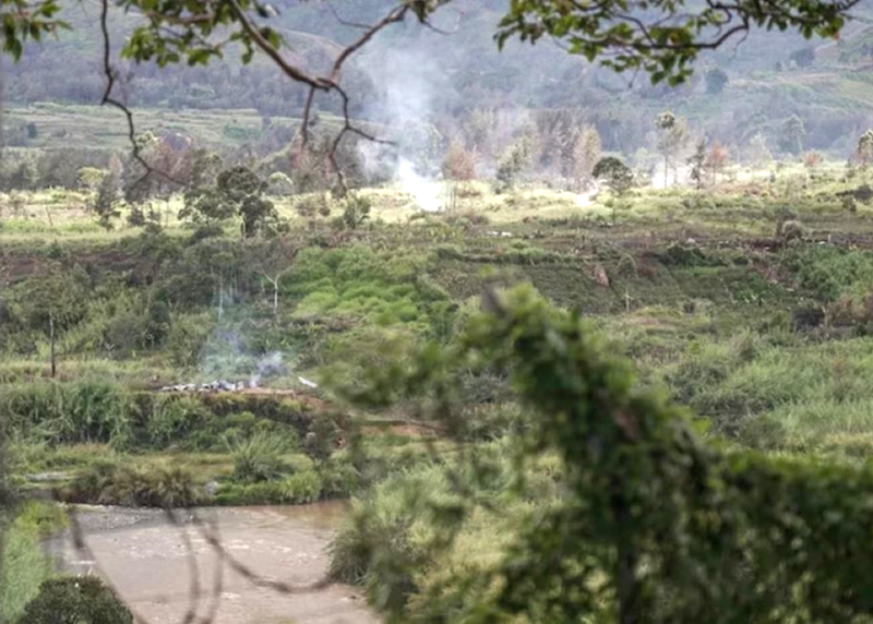 Các ngôi làng ở tỉnh Enga của Papua New Guinea đã bị thiêu rụi. Ảnh: ABC News