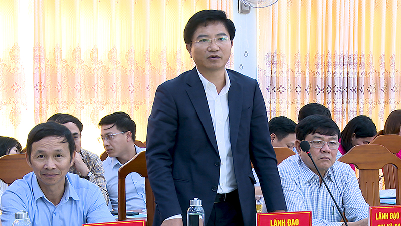 Đồng chí Bí thư Thị ủy Ba Đồn Trương An Ninh phát biểu tại buổi làm việc.
