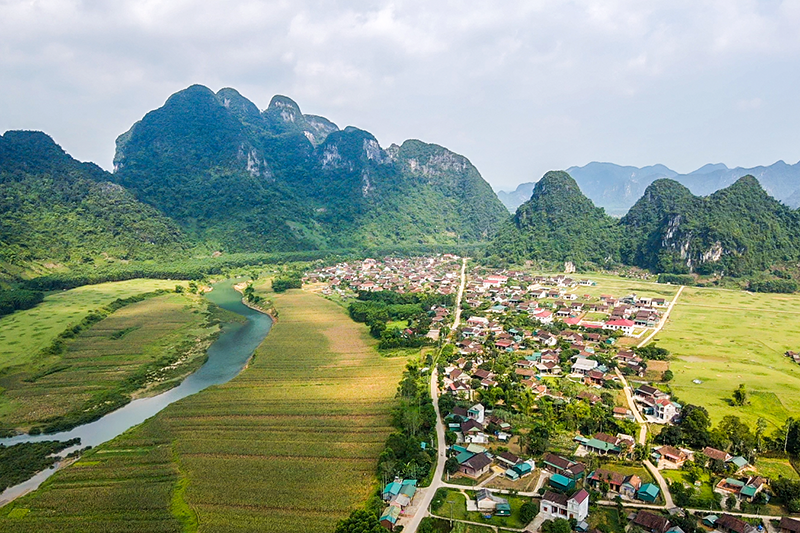 Toàn cảnh Tân Hóa-Làng Du lịch tốt nhất thế giới năm 2023. Ảnh: Oxalis