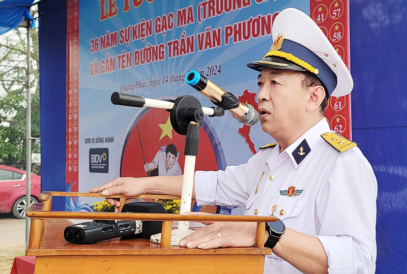 Ông Trần Thanh Liêm, Phó Trưởng ban liên lạc CCB Gạc Ma phát biểu tại buổi lễ tri ân
