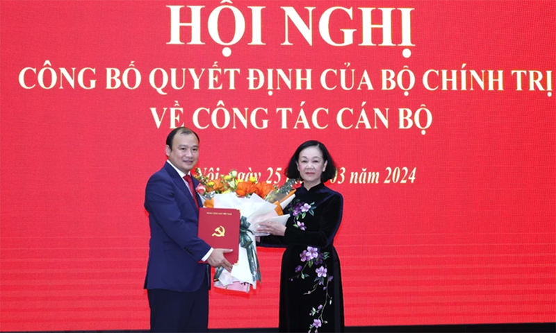 Bộ Chính trị phân công đồng chí Lê Hải Bình, Ủy viên Dự khuyết Trung ương Đảng, Phó Trưởng Ban Tuyên giáo Trung ương giữ chức Tổng Biên tập Tạp chí Cộng sản.