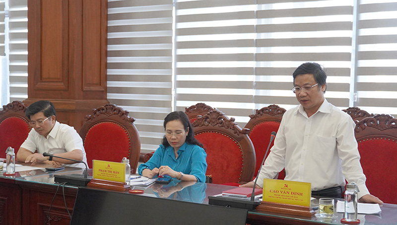 Đồng chí Ủy viên Ban Thường vụ, Trưởng ban Tuyên giáo Tỉnh ủy Cao Văn Định nhấn mạnh tầm quan trọng của công tác tuyên truyền về PCTN,TC