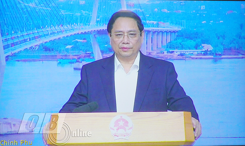 Thủ tướng Chính phủ Phạm Minh Chính phát biểu chỉ đạo tại phiên họp.