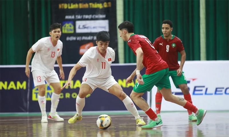 Đội tuyển futsal Việt Nam hòa 3-3 trước Maroc. (Ảnh: VFF)