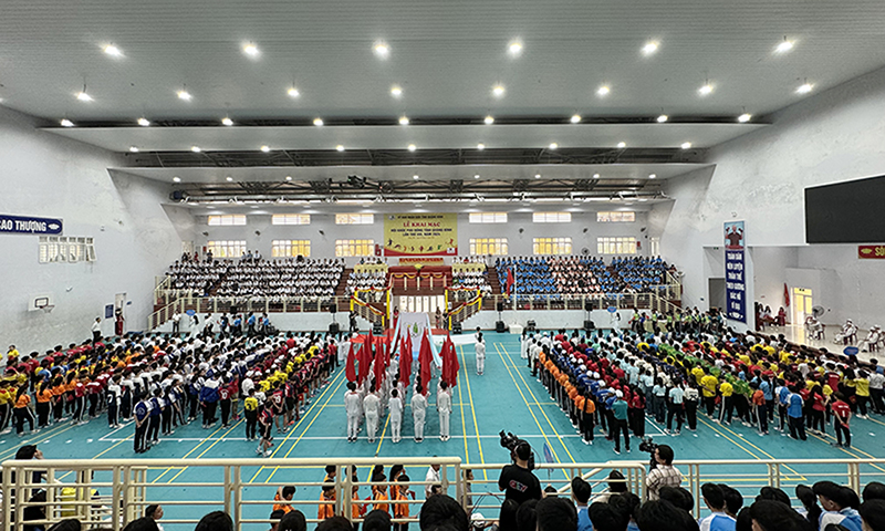 Toàn cảnh lễ khai mạc HKPĐ tỉnh Quảng Bình lần thứ XVI.