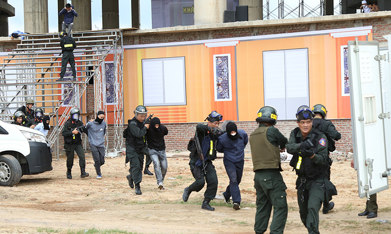 Lực lượng Cảnh sát cơ động, Công an tỉnh thường xuyên tập luyện các tình huống bảo đảm an ninh trật tự.