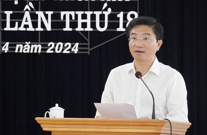 Đồng chí Bí thư Thị ủy Ba Đồn Trương An Ninh kết luận hội nghị.