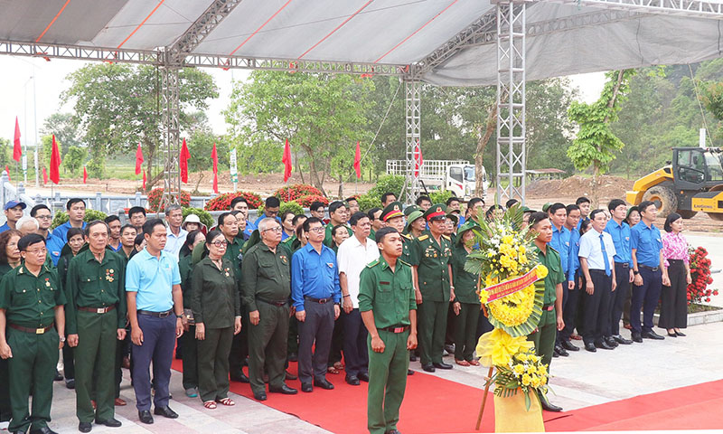 Nhiều hoạt động kỷ niệm 65 năm Ngày mở đường Hồ Chí Minh