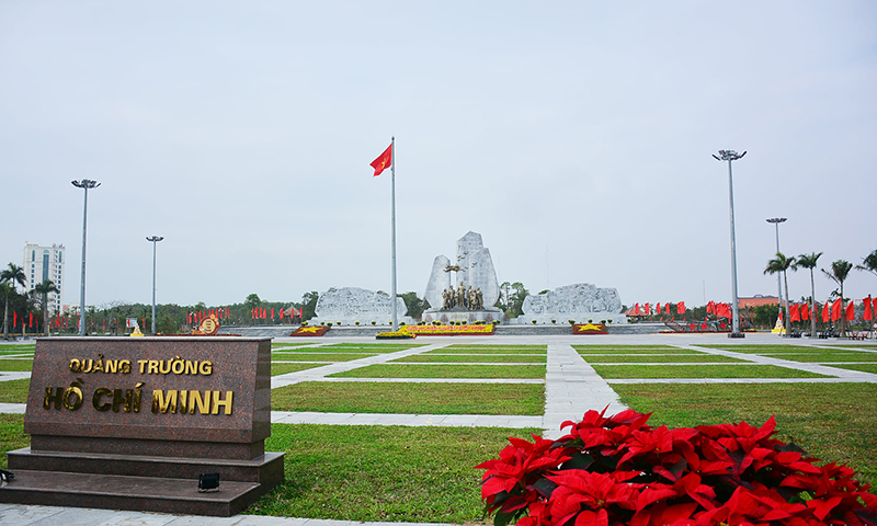 Thông báo thời gian treo Quốc kỳ và tham dự lễ kỷ niệm 420 năm hình thành tỉnh Quảng Bình