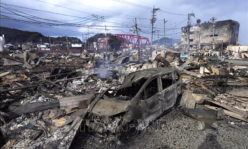 Cảnh tàn phá sau trận động đất tại Wajima, tỉnh Ishikawa, Nhật Bản, ngày 2/1/2024. Ảnh: Kyodo/TTXVN