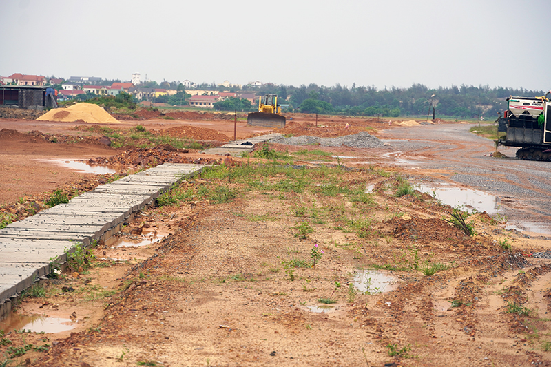 Công trình đường từ Lộc Ninh đi Khu công nghiệp Tây bắc Đồng Hới.