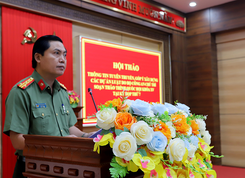 Đại tá Nguyễn Tiến Hoàng Anh, Phó Giám đốc Công an tỉnh phát biểu bế mạc hội thảo