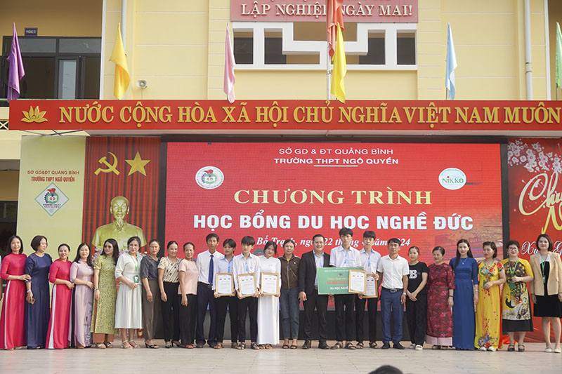 Qua hoạt động tư vấn, hướng nghiệp nhiều HS được nhận học bổng từ các chương trình du học nghề