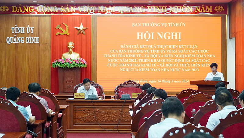 Quang cảnh hội nghị