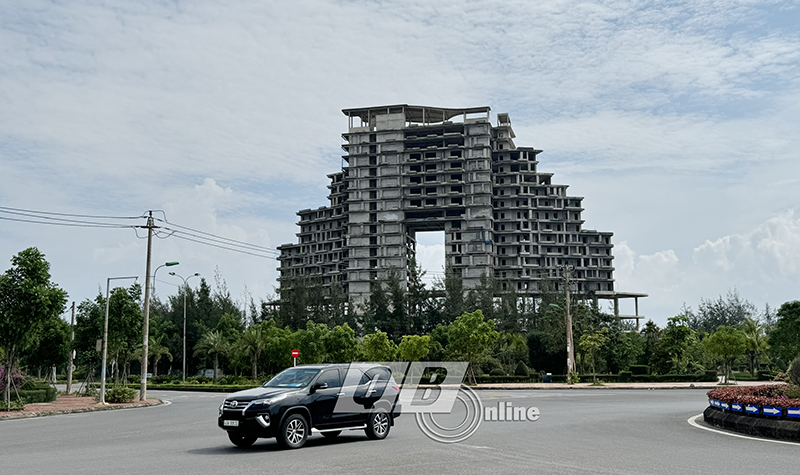 Tọa lạc trên khu đất vàng, Dự án Khu du lịch sinh thái Sài Gòn - Bảo Ninh tại xã Bảo Ninh (TP.Đồng Hới) của Công ty CP Du lịch Sài Gòn - Quảng Bình “đắp chiếu” đã nhiều năm qua.