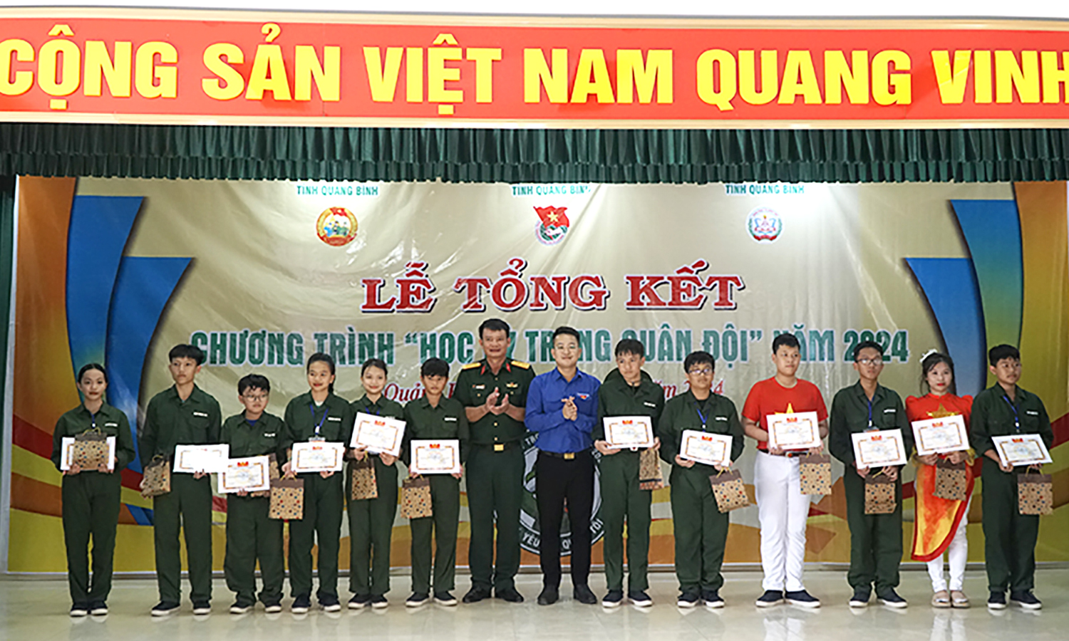 Tổng kết chương trình "Học kỳ trong quân đội" năm 2024