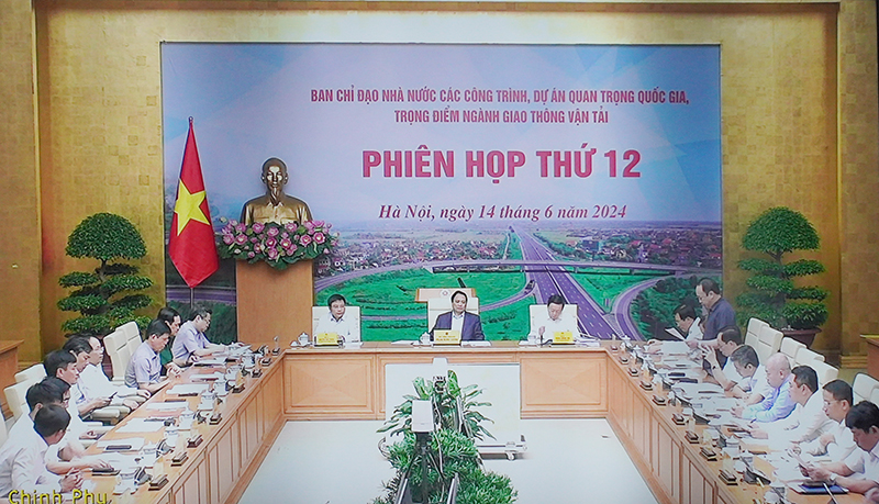 Quang cảnh phiên họp tại điểm cầu Chính phủ.