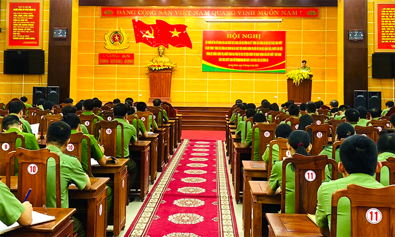 Quang cảnh hội nghị.