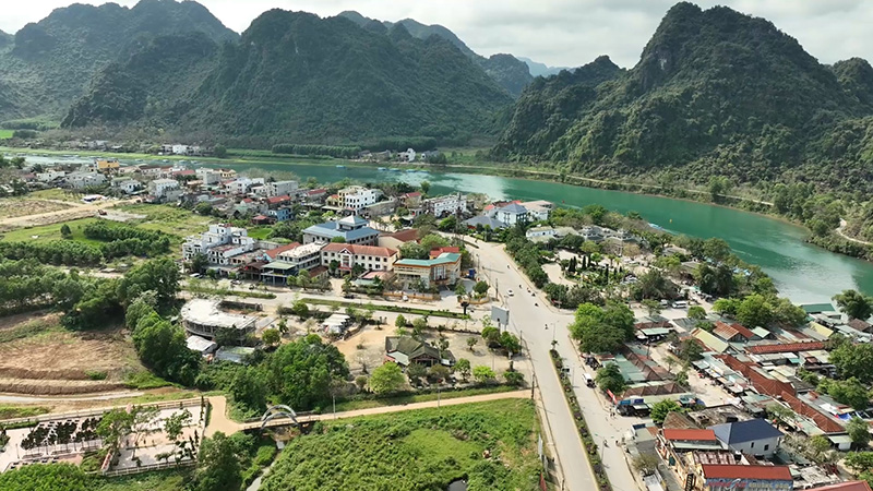 Phong Nha-Kẻ Bàng đang có những lời mời gọi đầy hấp dẫn.