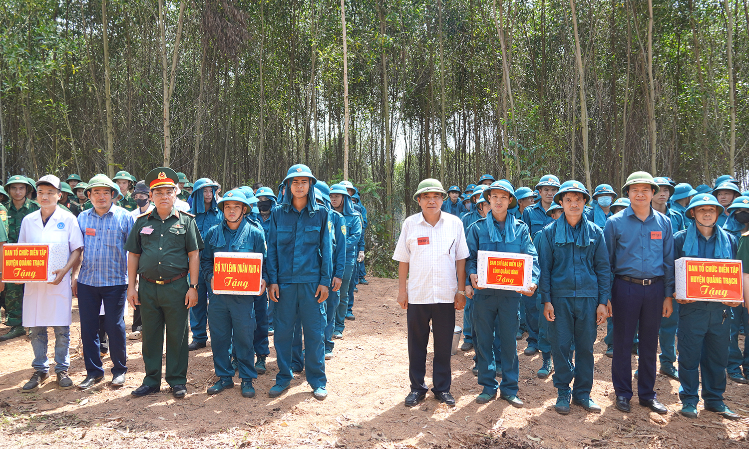 Hơn 700 người tham gia diễn tập phòng cháy, chữa cháy rừng và tìm kiếm cứu nạn