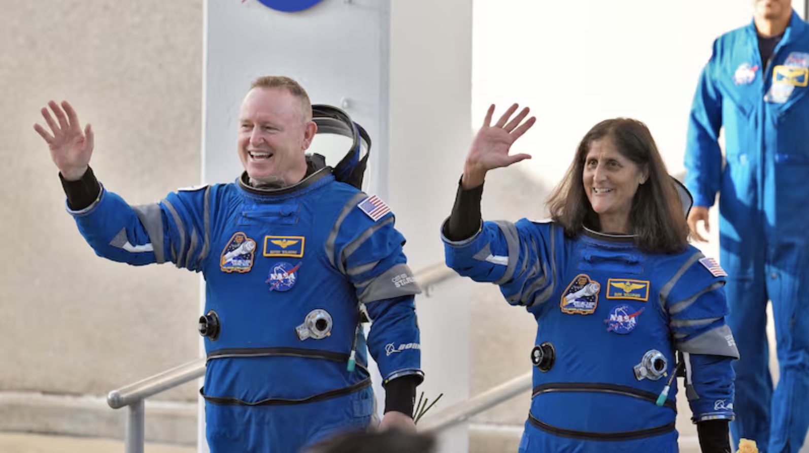 Các phi hành gia bị mắc kẹt trên ISS tin tưởng Starliner sẽ đưa họ về nhà