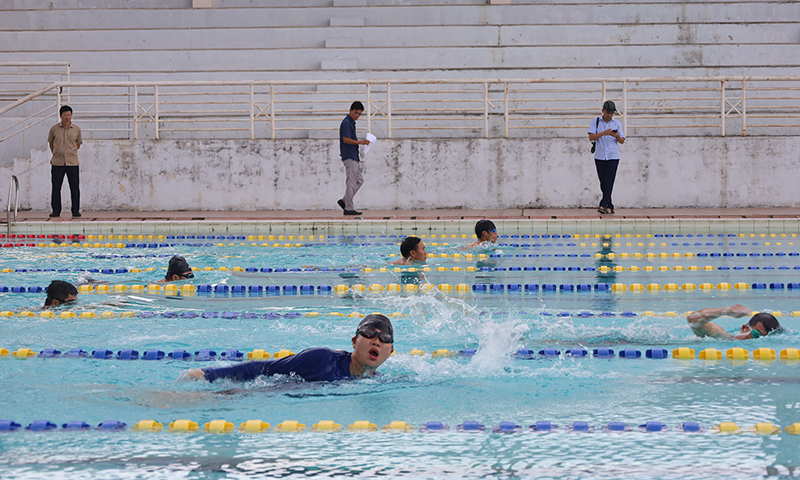 Tập huấn chuyên môn cho người hướng dẫn tập luyện môn bơi và nhân viên cứu hộ bơi