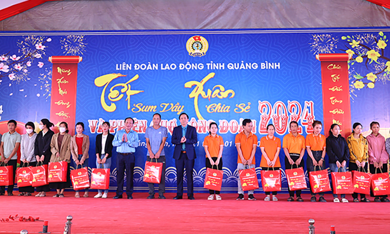 Tiếp tục khẳng định vai trò, vị thế của tổ chức công đoàn trong hệ thống chính trị