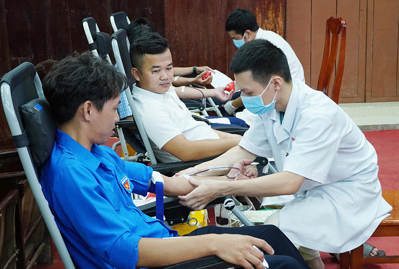 Lệ Thủy: Tiếp nhận 423 đơn vị máu trong ngày hội hiến máu tình nguyện