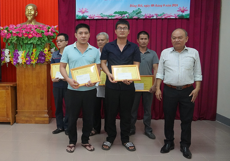 Hội thi tay nghề tẩm quất xoa bóp cho người khiếm thị