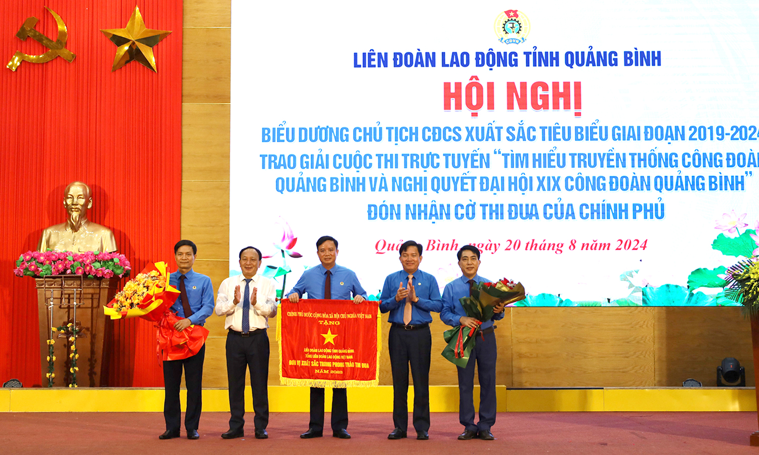 Xây dựng tổ chức Công đoàn phát triển lên tầm cao mới