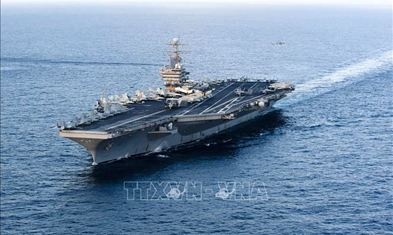 Tàu sân USS Abraham Lincoln của Mỹ. Ảnh: AFP/TTXVN