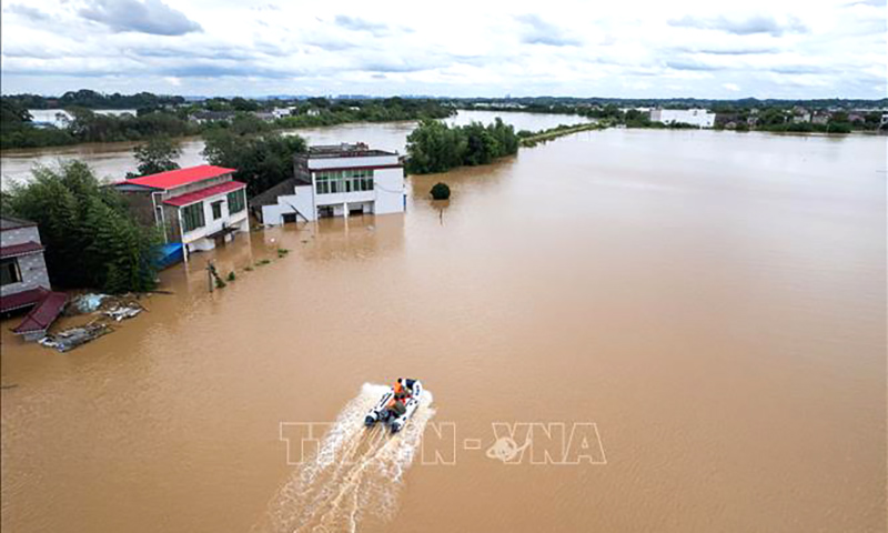 Ngập lụt tại tỉnh Hồ Nam, Trung Quốc ngày 29/7/2024. Ảnh: THX/TTXVN