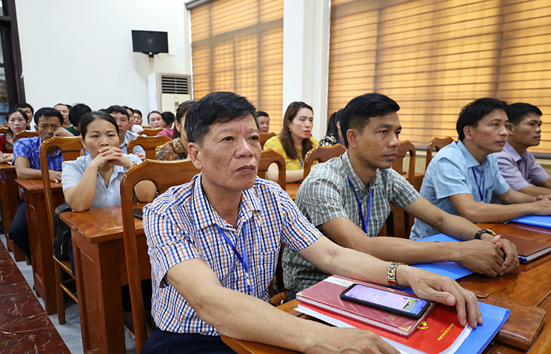 Các học viên tham gia lớp bồi dưỡng.