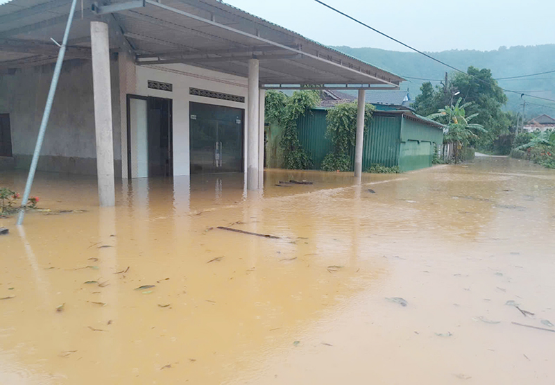 Tuyên Hóa: Hàng chục nhà dân bị ngập do lũ