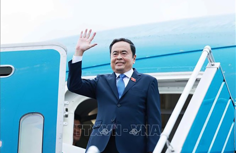 Chủ tịch Quốc hội Trần Thanh Mẫn lên đường thăm chính thức Liên bang Nga. Ảnh: Thống Nhất/TTXVN.