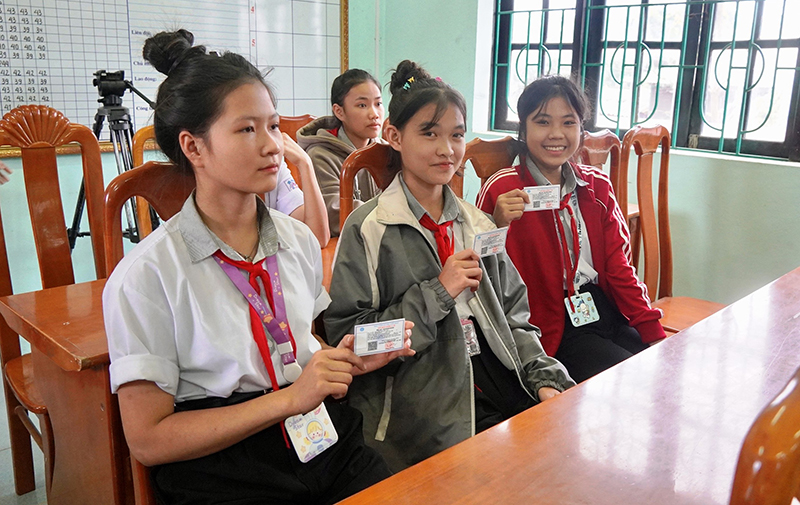 Việc tham gia bảo hiểm y tế đang trở thành nhu cầu tất yếu của học sinh, sinh viên.