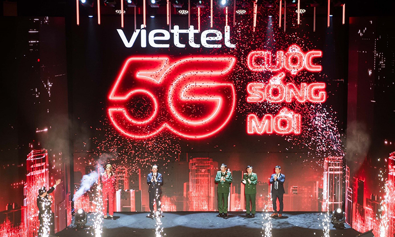 Viettel khai trương mạng 5G đầu tiên tại Việt Nam và kỷ niệm 20 năm kinh doanh dịch vụ di động