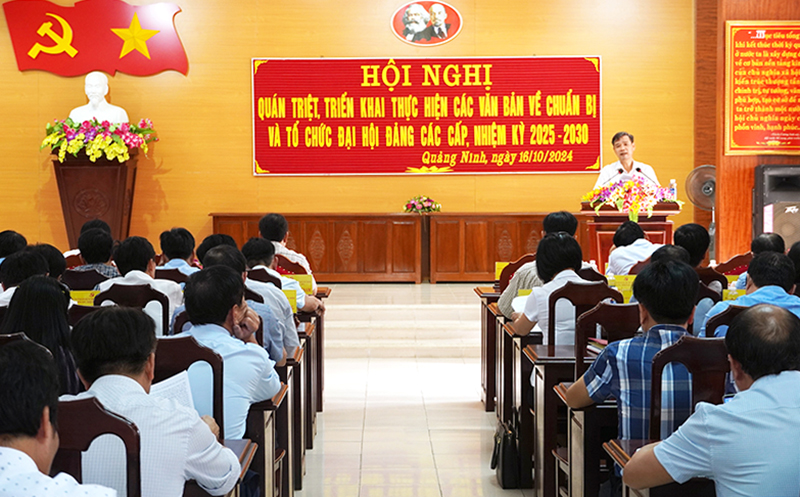 Quảng Ninh: Quán triệt, triển khai các văn bản về chuẩn bị và tổ chức đại hội Đảng các cấp