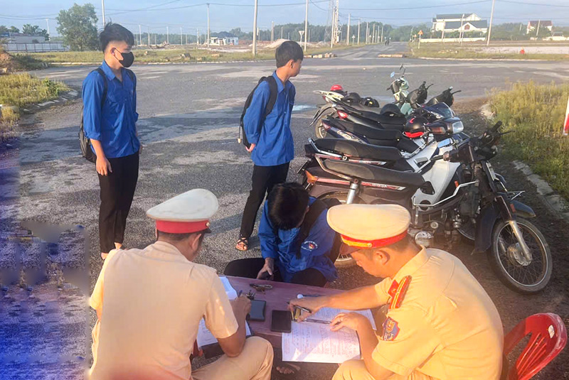 Đảm bảo trật tự và an toàn giao thông trong những tháng cuối năm