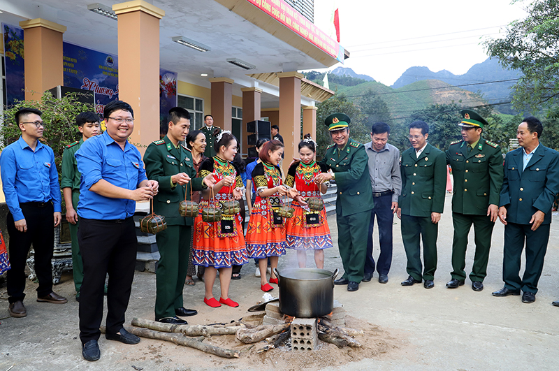 Tăng cường khối đại đoàn kết tạo hiệu quả trong công tác phối hợp tuyên truyền, PBGDPL tại địa bàn miền núi.