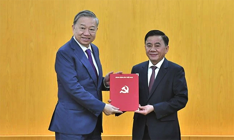Bộ Chính trị phân công đồng chí Trần Cẩm Tú giữ chức Thường trực Ban Bí thư. (Ảnh: ĐĂNG KHOA)