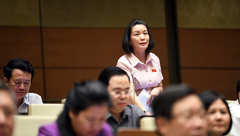 Đại biểu Nguyễn Minh Tâm thảo luận về Dự thảo Luật Công chứng (sửa đổi)