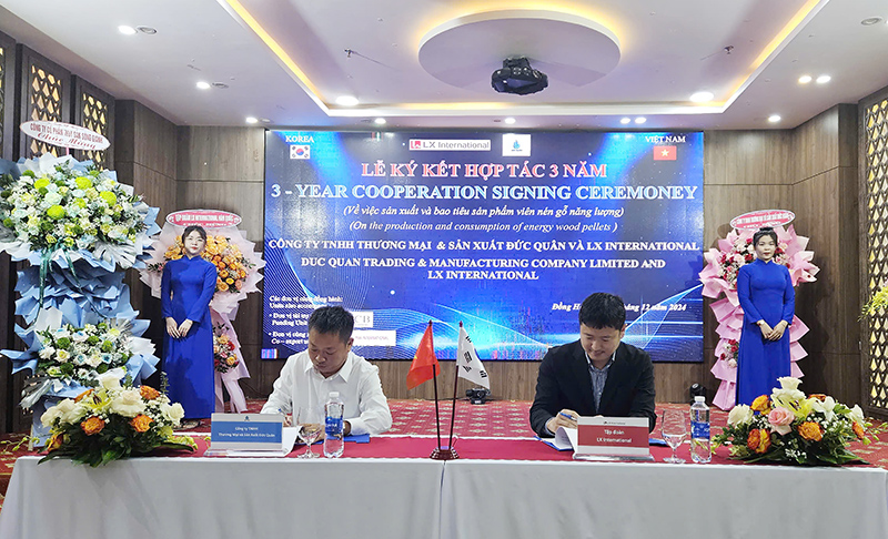 Đối tác Hàn Quốc ký kết bao tiêu sản phẩm viên nén năng lượng