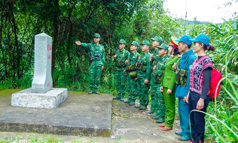 Thấm nhuần phương châm "Đồn là nhà, biên giới là quê hương..."